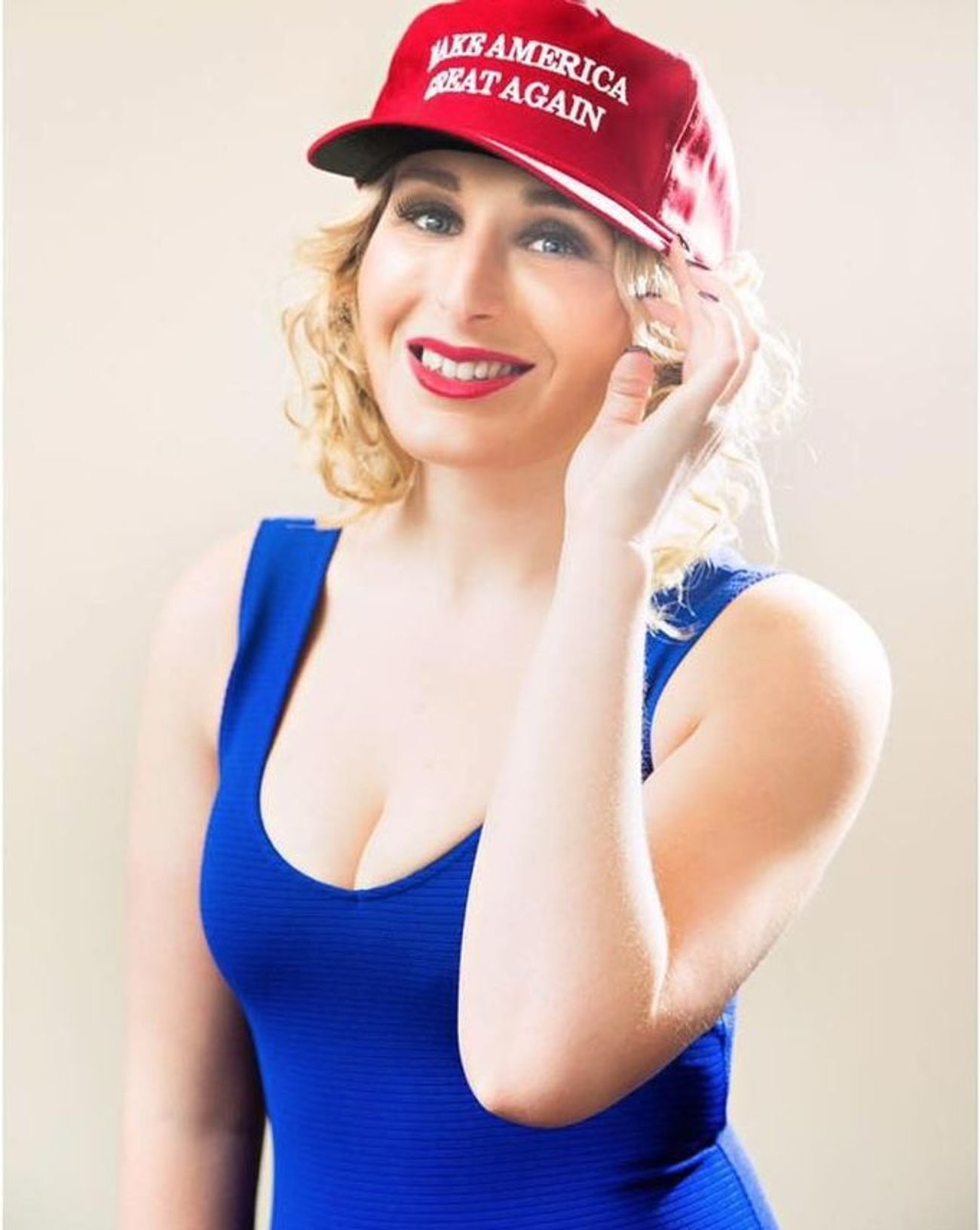 Une femme juive de «droite alternative» affronte Richard Spencer au milieu de luttes intestines