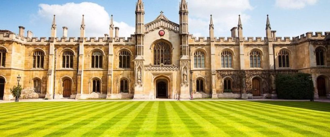 Christ's College s'excuse pour sa plainte pour abus d'antisémitisme