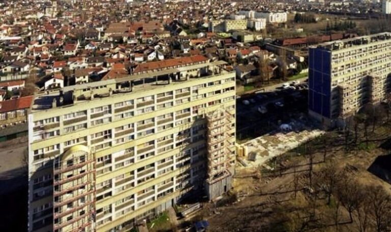 Des assaillants ont scié le doigt d'un juif français dans la banlieue parisienne