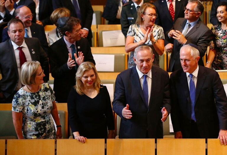 Netanyahu félicite Trump pour sa "ferme position" contre l'antisémitisme