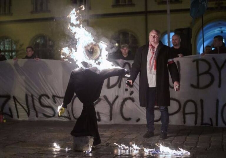 Pics d'antisémitisme en Pologne - alimentés par la vague populiste contre les réfugiés