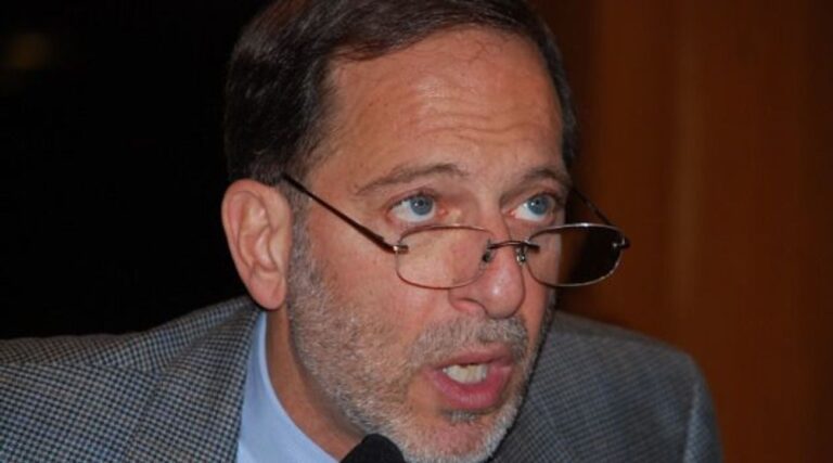 Rashid Khalidi de Columbia réplique aux accusations d'antisémitisme