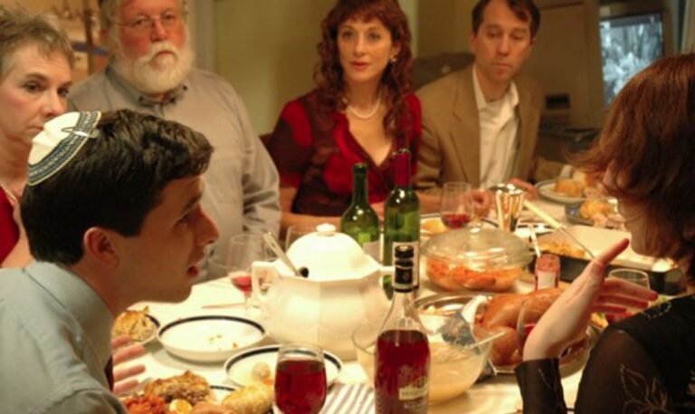 Le dîner de Shabbat a aidé à transformer cet ancien suprémaciste blanc