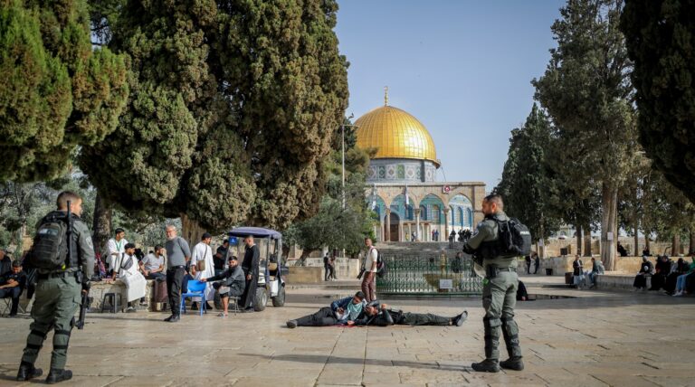 Le gouvernement israélien interdit aux Juifs d'accéder au Mont du Temple jusqu'à la fin du Ramadan