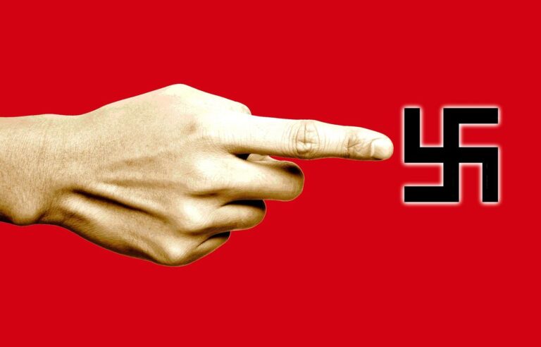 Nazi Detector App Brands Extrémistes de droite - et Donald Trump