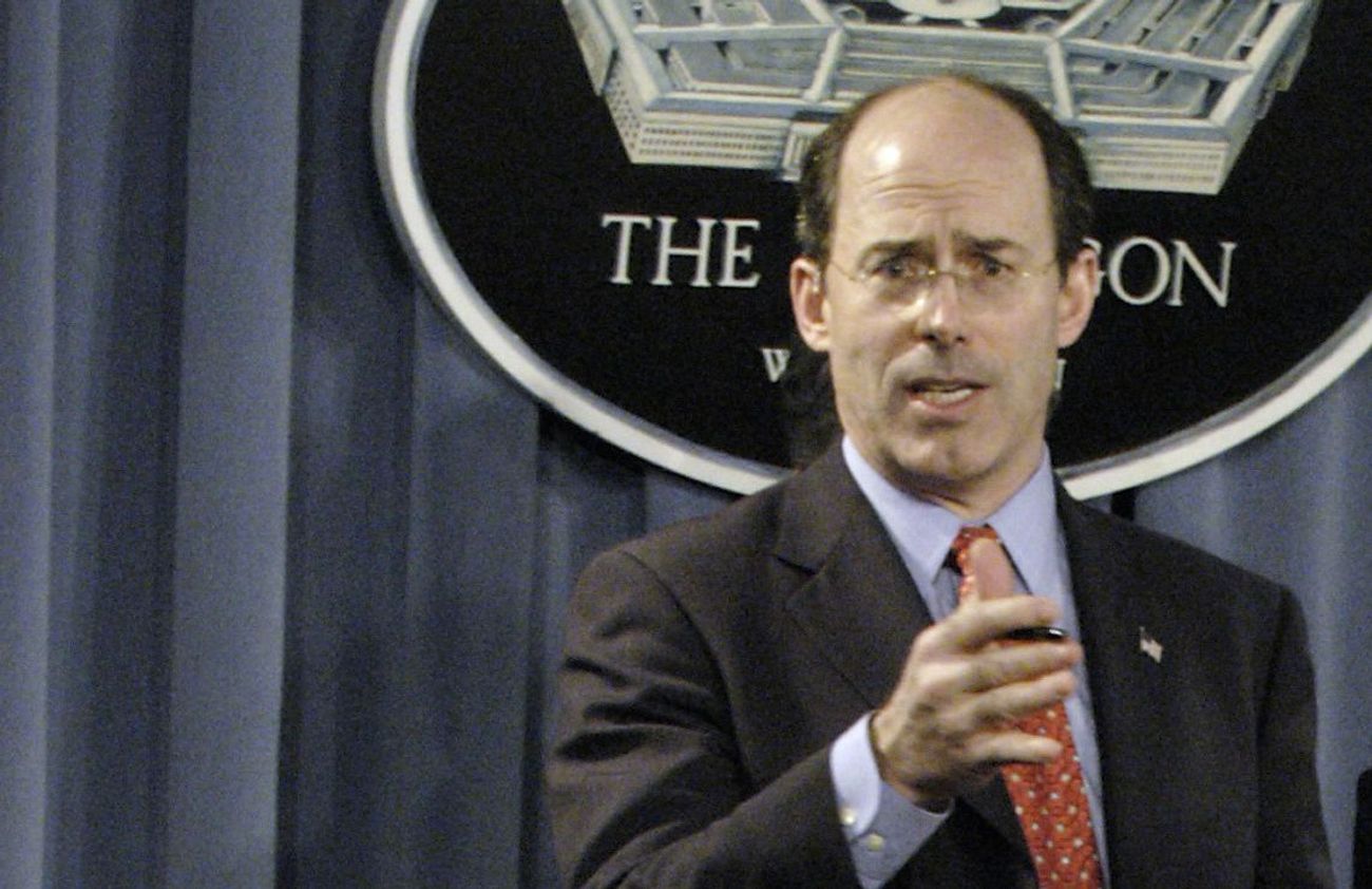 Oui, le conseiller de Trump a été accusé d'antisémitisme - mais ce n'est pas toute l'histoire