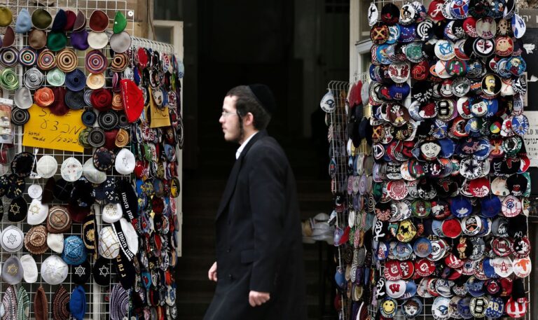 70% des Français de l'opposition demandent aux juifs d'éliminer les kippa
