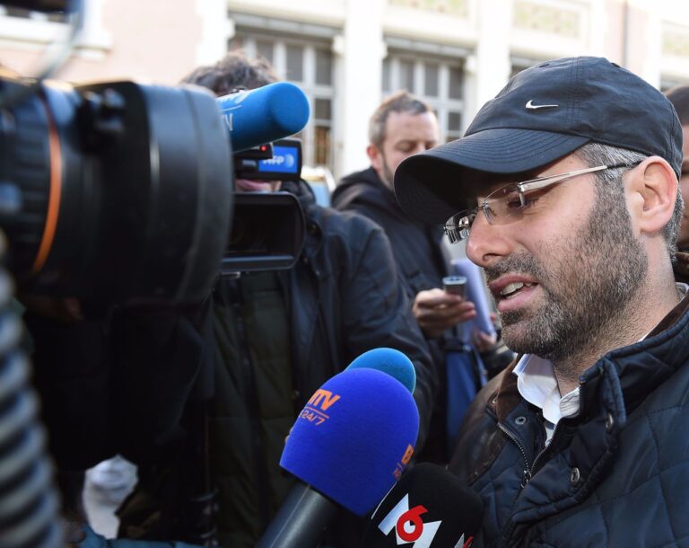 C'est "intolérable" que les Juifs vivent maintenant dans la peur, déclare le président français