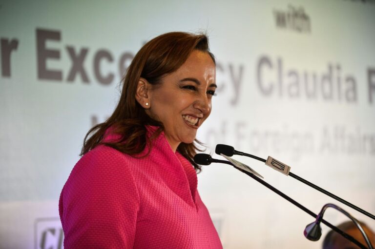 Le ministre mexicain des Affaires étrangères compare le sentiment anti-mexicain aux États-Unis à l'antisémitisme