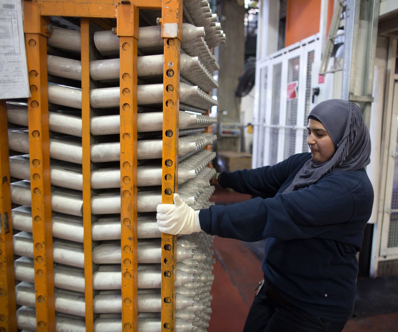 Le professeur BDS compare les travailleurs palestiniens de Sodastream au travail des esclaves nazis