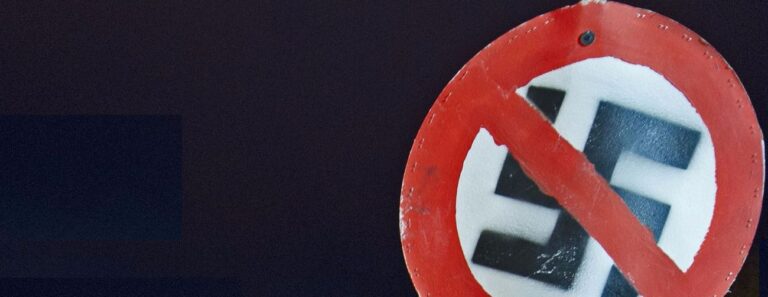 Un dortoir du New Jersey College vandalisé par des croix gammées