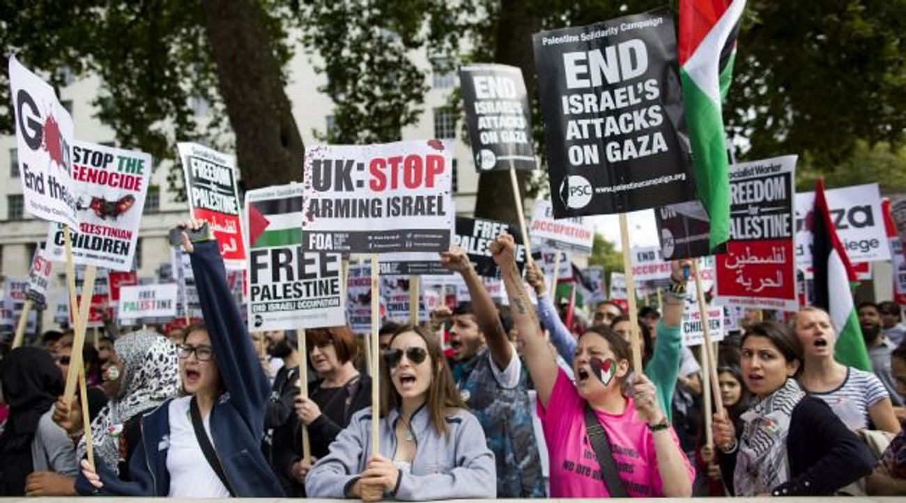 Chien de garde : la Grande-Bretagne a connu des niveaux record d'antisémitisme pendant la guerre de Gaza