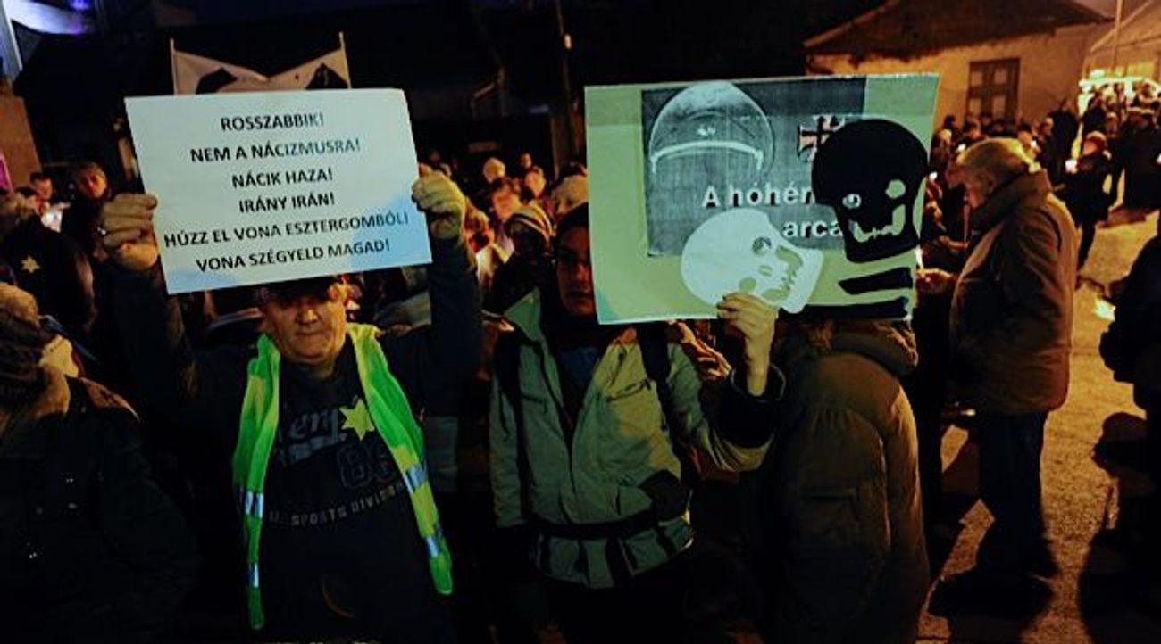 Des nationalistes hongrois organisent un rassemblement dans une ancienne synagogue, malgré les protestations