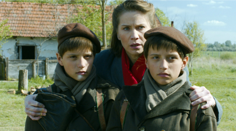 Fragments juifs éphémères dans "The Notebook"