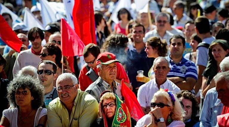 Un gardien de prison juif enquêté pour salut nazi à Lisbonne