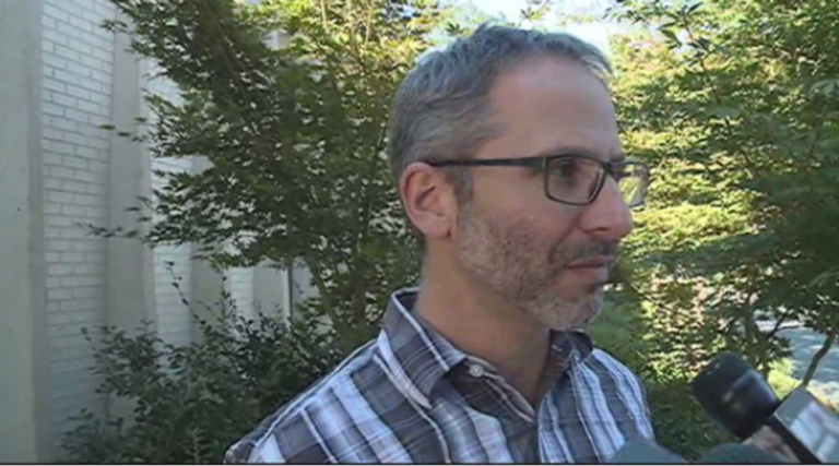 Un rabbin du Mississippi a reçu l'ordre de quitter le restaurant avec un rabat "taille juive"