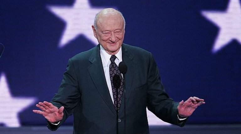 Le journal perdu d'Ed Koch se souvient face cachée avec des juifs haineux dans l'armée