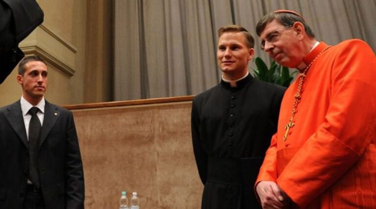 Le cardinal Kurt Koch fustige le groupe dissident catholique
