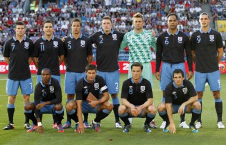 Une équipe de football anglaise se rendra à Auschwitz