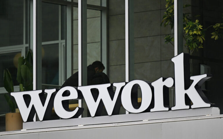 WeWork prévient qu'il pourrait faire faillite