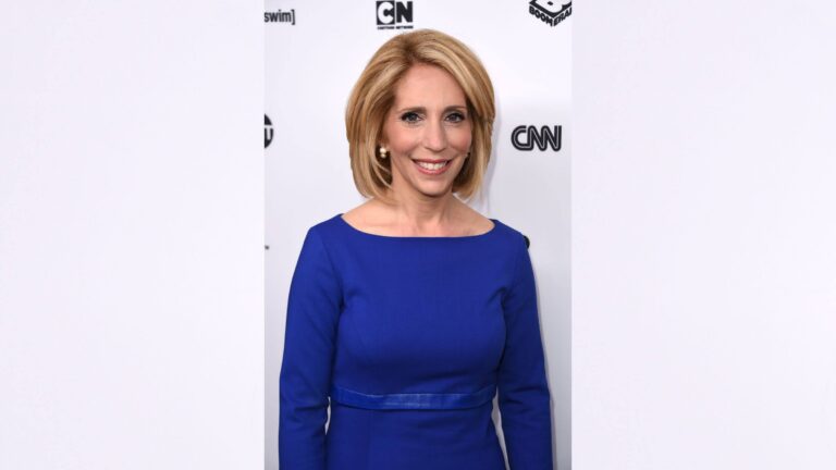 Dana Bash, animatrice juive de l'émission spéciale de CNN sur l'antisémitisme, prend la relève en tant que présentatrice d'une émission politique phare