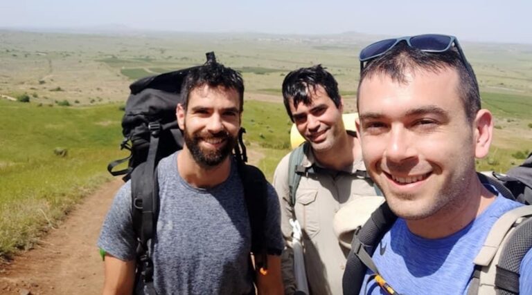 Un auteur israélien était enthousiasmé par le mariage de son meilleur ami.  Après le 7 octobre, c'est devenu un enterrement.