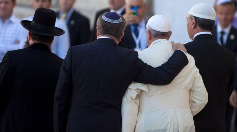 Pope Francis and Rabbi Abraham Skorka leave the Western Wall compound, after the pope prayed at the Wall in Jerusalem, Israel, May 26, 2014.