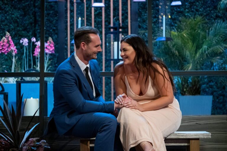 Les téléspectateurs aiment la confiance de la candidate juive de "Love is Blind", mais pas son passé