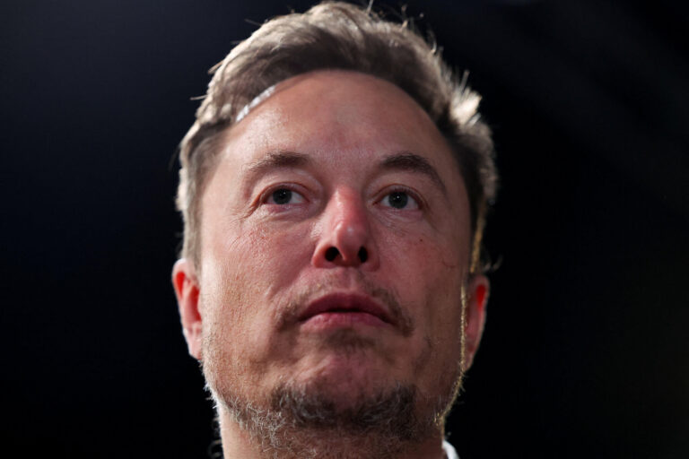 Je suis membre du conseil consultatif de l'ADL.  Le tweet du PDG apaisant Elon Musk est dangereux