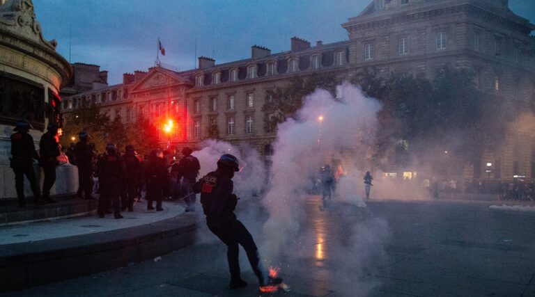 La France interdit les rassemblements pro-palestiniens alors que les incidents antisémites se multiplient