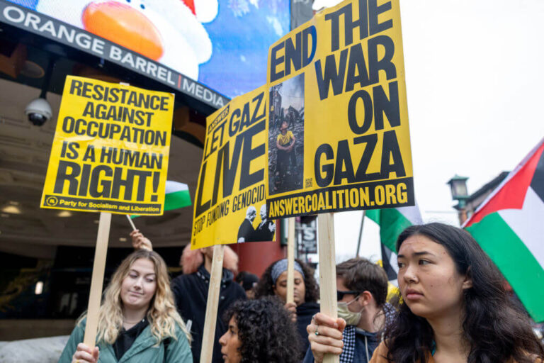 Les jeunes électeurs préfèrent les Palestiniens – et Trump, selon un nouveau sondage