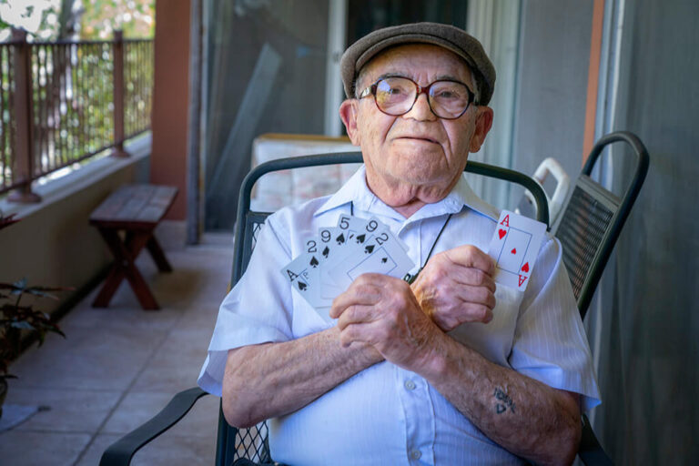 De belles photos intimes des derniers survivants vivants de l’Holocauste