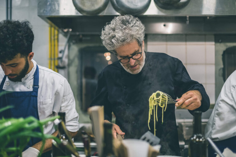 Désormais à New York, le nouveau restaurant casher d'un chef étoilé venu tout droit de Tel Aviv