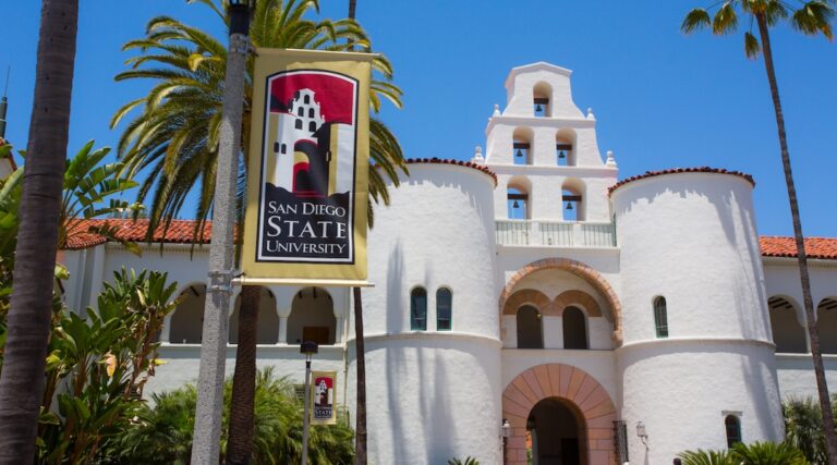 L'Université d'État de San Diego a envoyé un e-mail de soutien aux étudiants après le 7 octobre. Elle fait actuellement l'objet d'une enquête pour islamophobie.