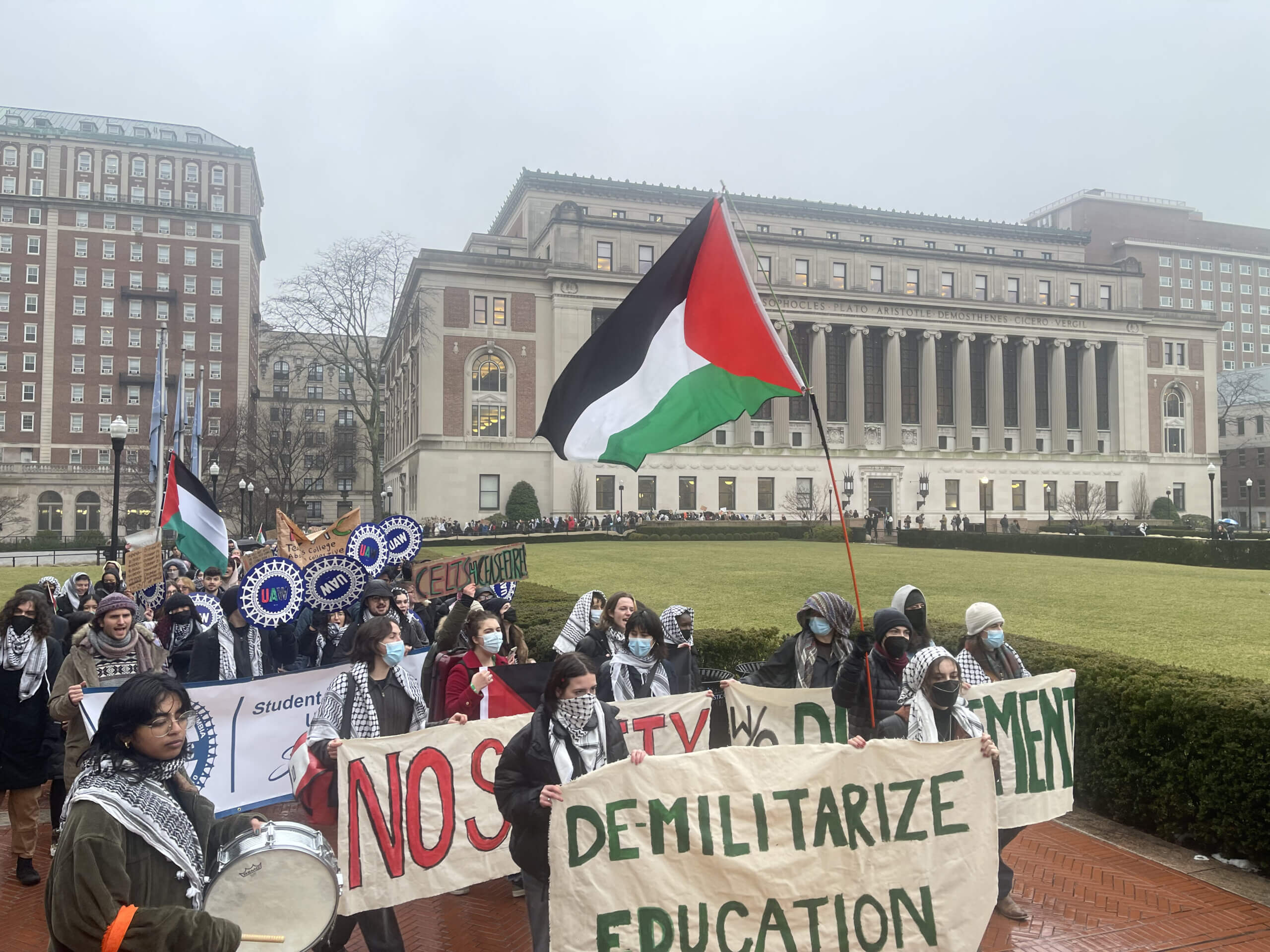 Les tensions montent en Colombie, où les manifestations pro-palestiniennes reprennent à la fin des vacances d'hiver