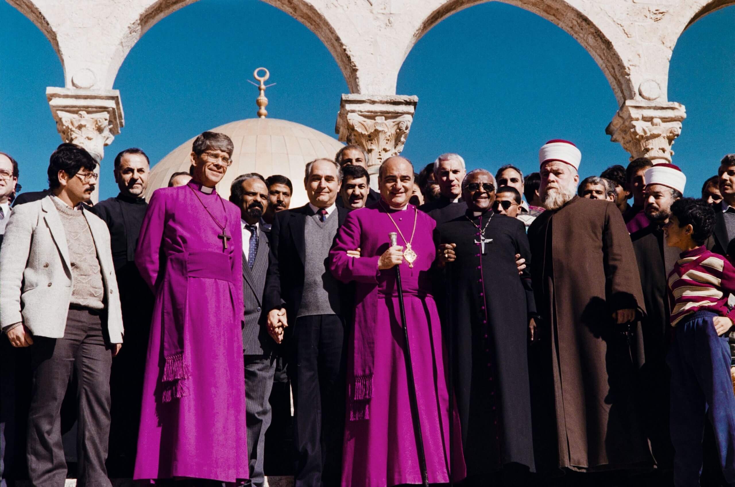 Lors de la visite de Desmond Tutu au Moyen-Orient en 1989, je pensais que la paix était proche : qu’est-ce qui n’a pas fonctionné ?