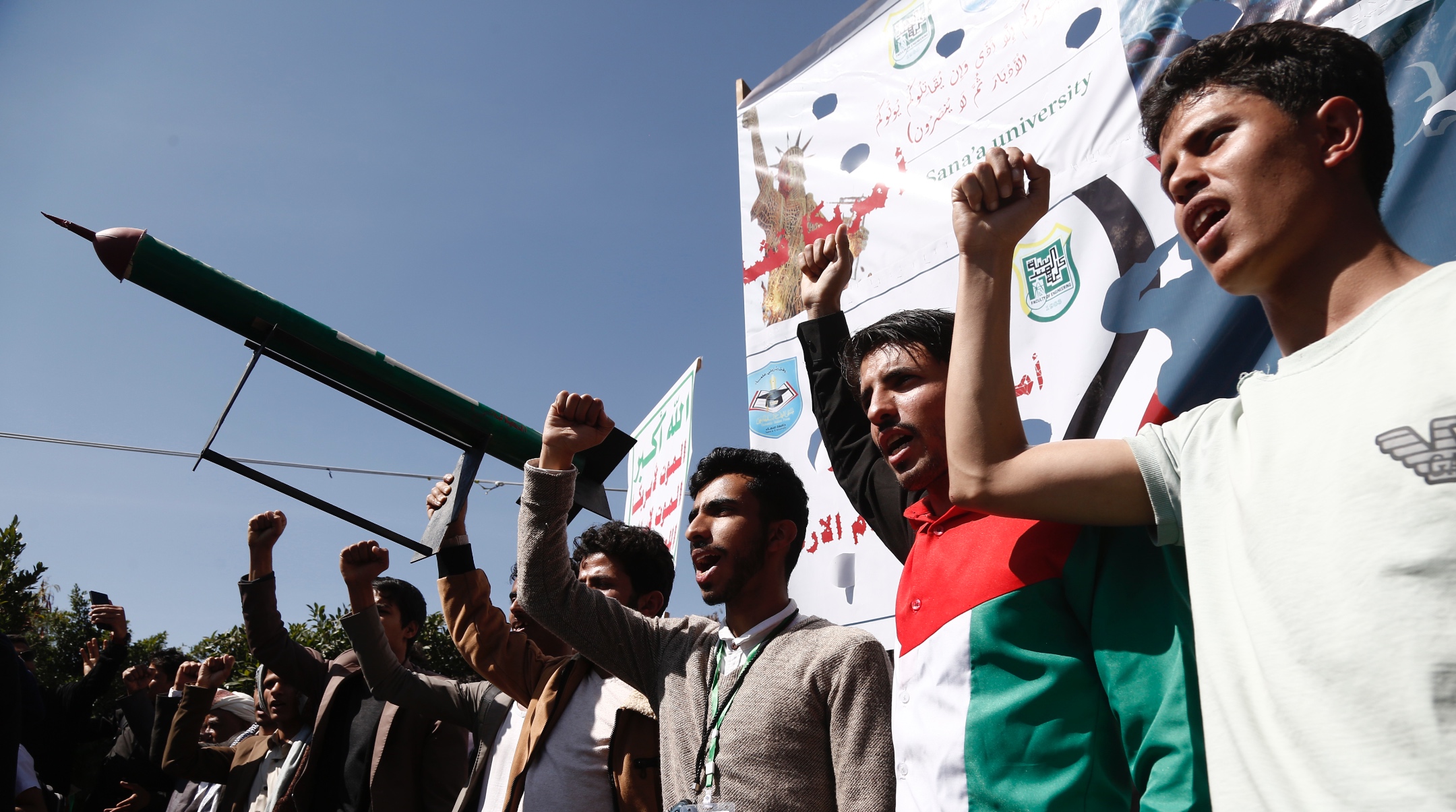 « Une période incroyablement volatile » : de l'Iran au Yémen, comment la guerre entre Israël et le Hamas déclenche la violence à travers le Moyen-Orient