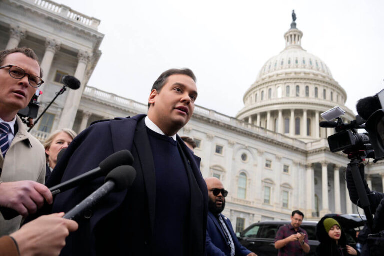 George Santos se dit trop « blasé » pour voter aux élections spéciales pour son siège