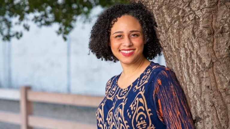 Jenni Asher est sur le point de devenir la première femme noire ordonnée chantre