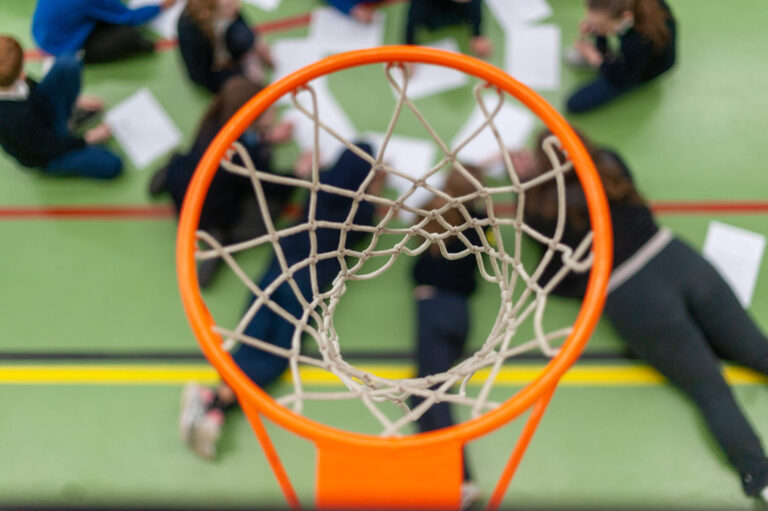 La controverse sur l'antisémitisme entre l'Irlande et Israël dans le basket-ball féminin, expliquée