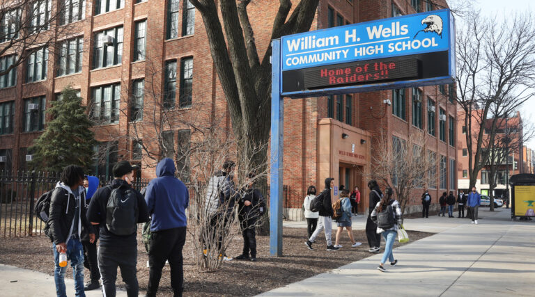 Le district scolaire de Chicago, où les étudiants ont manifesté pour protester contre la guerre entre Israël et le Hamas, fait désormais l'objet d'une enquête fédérale au titre VI