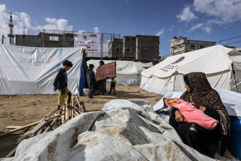 Les dirigeants du Canada, de l'Australie et de la Nouvelle-Zélande appellent conjointement à un « cessez-le-feu humanitaire immédiat » à Gaza