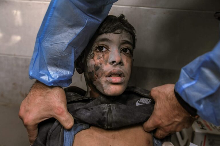 « Si j'étais blessé là-bas, la meilleure chose serait de mourir » : la mission dévastatrice d'un médecin des soins intensifs à Gaza