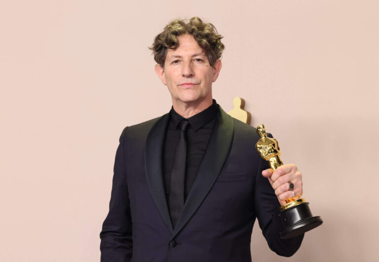 Plus de 450 professionnels juifs d'Hollywood dénoncent la "diffamation sanglante" du discours de Jonathan Glazer aux Oscars