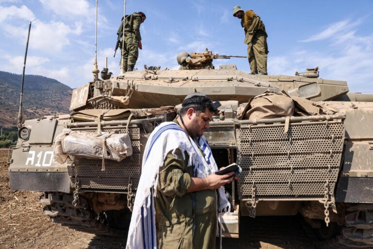 Le chef du renseignement militaire israélien démissionne, assumant la responsabilité des échecs du 7 octobre