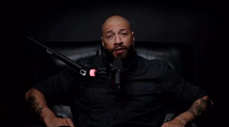 Royce White, podcasteur de droite qui a critiqué « l'élite juive », remporte le soutien du Sénat républicain du Minnesota