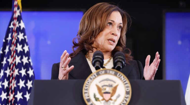 "Nous ne pouvons pas détourner le regard", déclare Kamala Harris après la projection à la Maison Blanche du documentaire de Sheryl Sandberg sur les violences sexuelles du 7 octobre