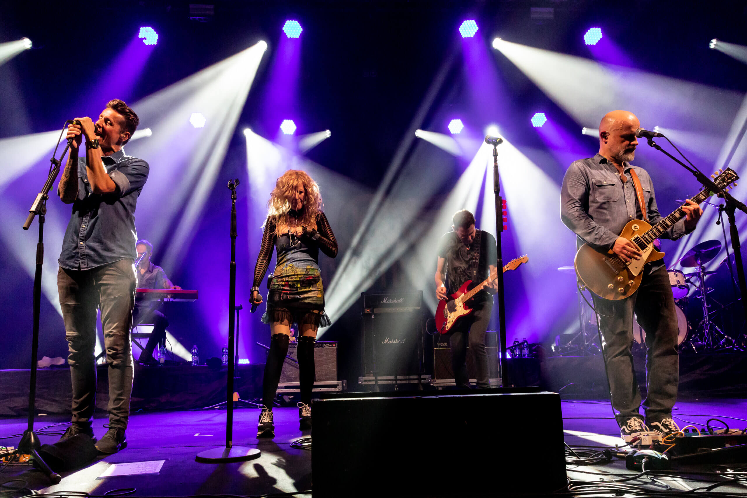 Les groupes de rock adorent les noms provocateurs.  « Les Juifs » est-il un pas de trop ?