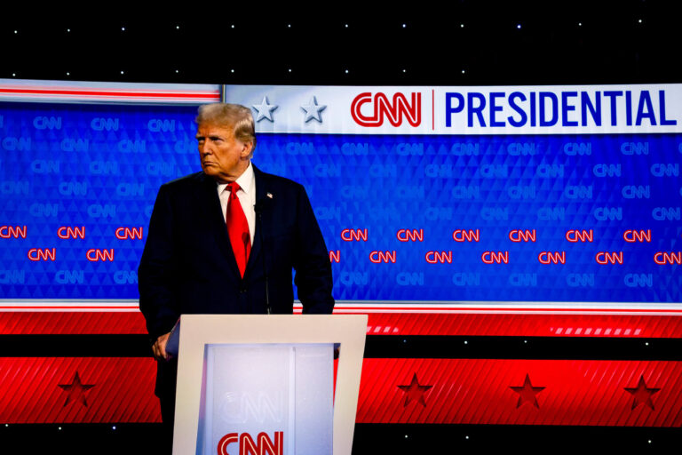 Les mensonges de Trump sont plus dangereux que jamais : la loi juive a-t-elle une solution ?