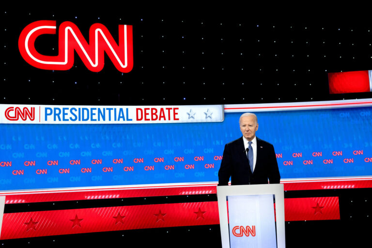 Moïse avait Aaron pour l'aider à communiquer.  Biden avait besoin d’un tel substitut dans un débat désastreux